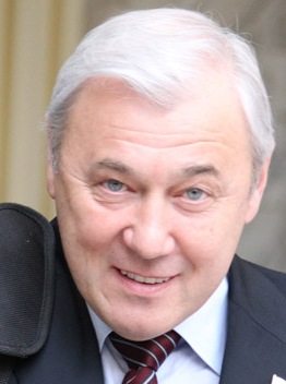 Анатолий Аксаков: Коллекторам запретят звонить должникам по ночам